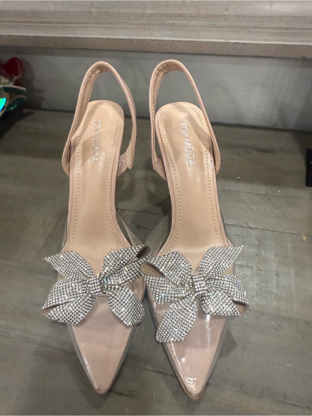 TOP Moda Blush Patent Slingback Heels with Rhinestone Bow - Picture 6 of 7
